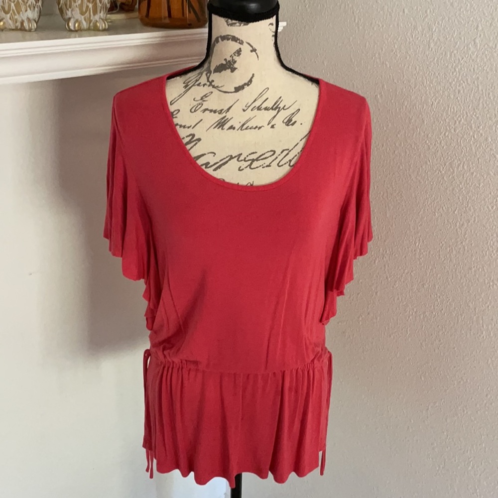 Coral pink medium cable and gauge comfy stretch T-shirt